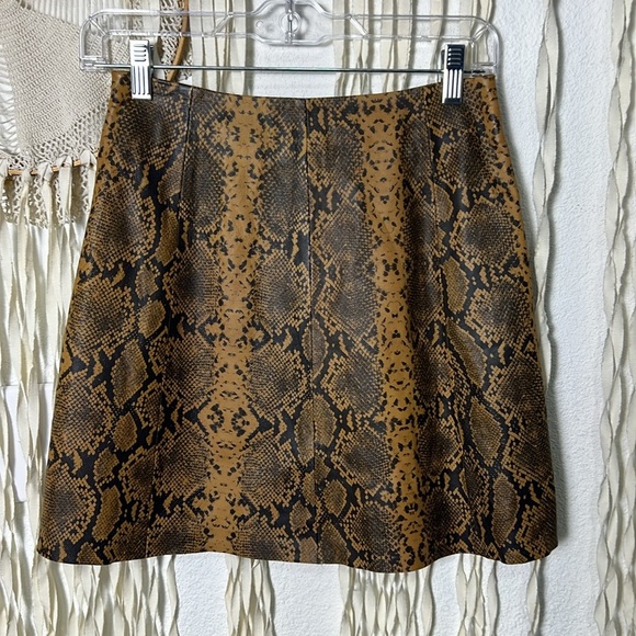 Veda Genuine Lambskin Leather Mini Skirt Python Snake Print Size XS - Picture 2 of 13